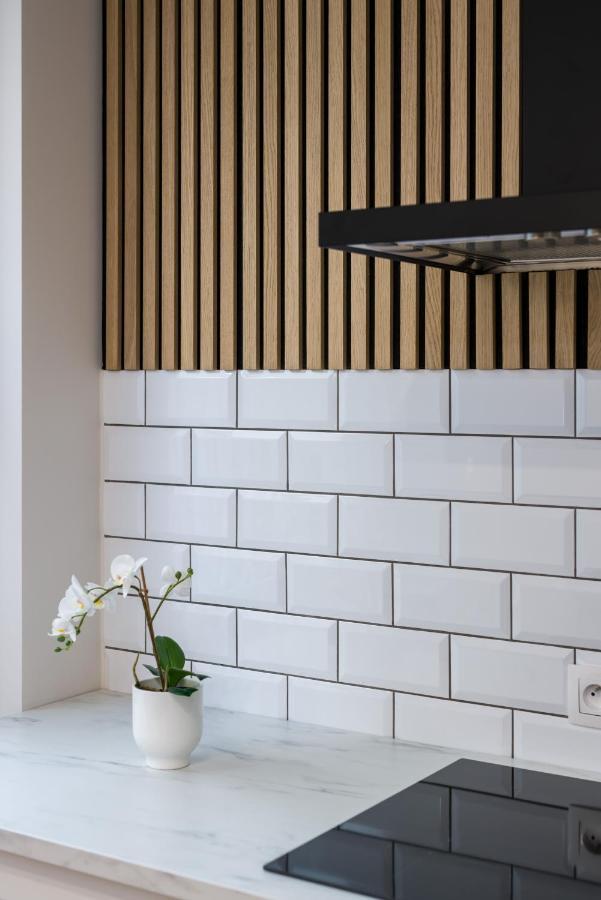 Modern Studio Apartments Poznan City Center By Noclegi Renters Ngoại thất bức ảnh