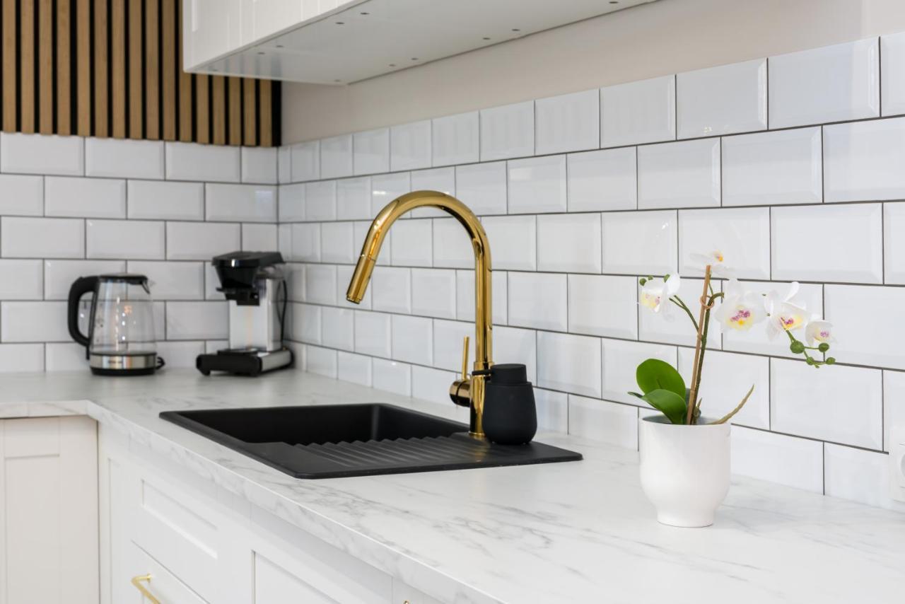 Modern Studio Apartments Poznan City Center By Noclegi Renters Ngoại thất bức ảnh