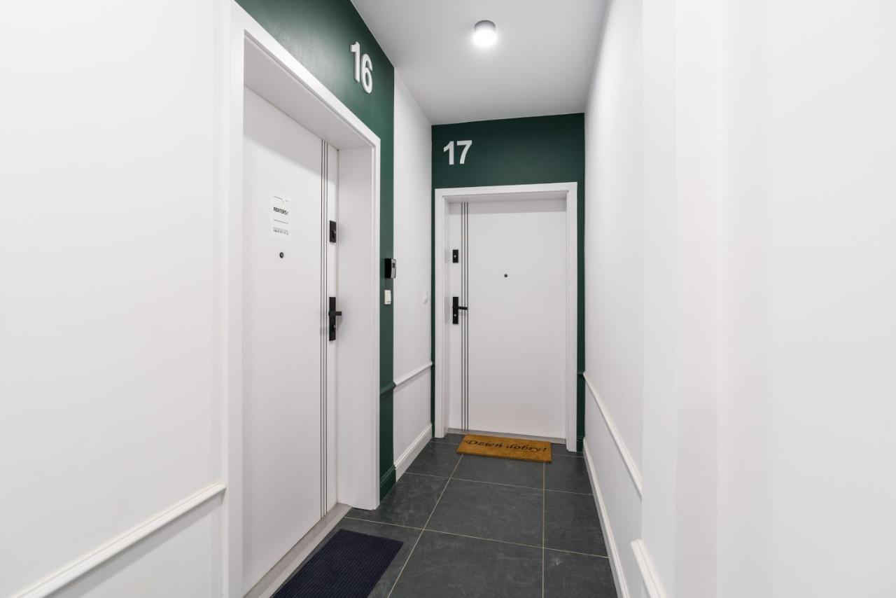 Modern Studio Apartments Poznan City Center By Noclegi Renters Ngoại thất bức ảnh
