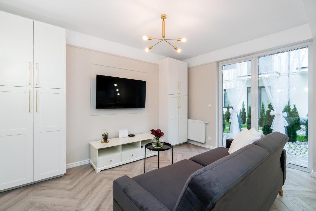 Modern Studio Apartments Poznan City Center By Noclegi Renters Ngoại thất bức ảnh
